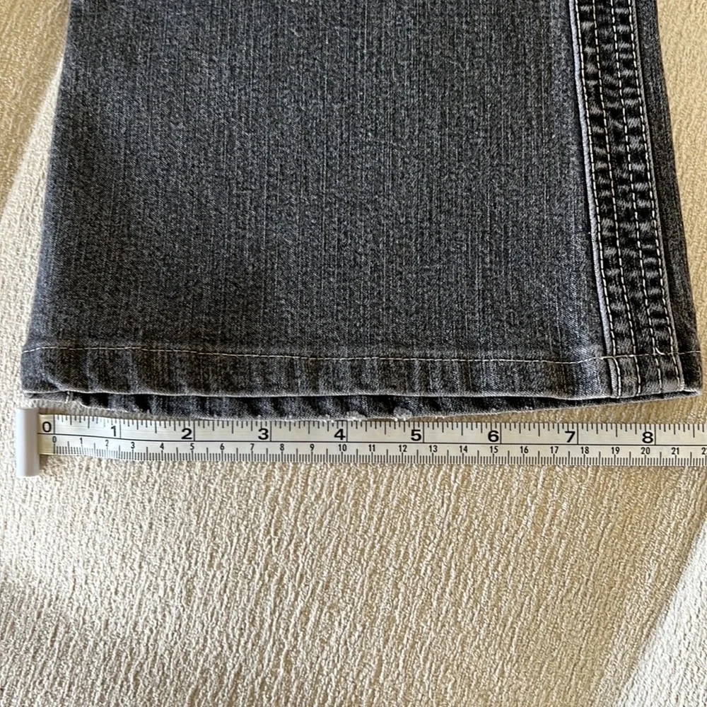 Elie TAHARI Jeans  Size 6 (Tag Missing)  See Measurements Below  EUC - Picture 8 of 9